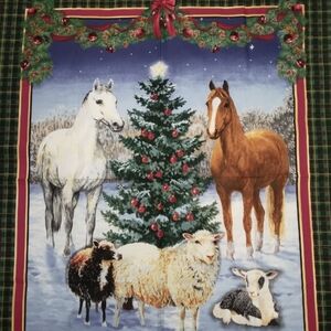 FABRIC Christmas Wall Hanging/Lap Quilt  The Gift Charming Horses & Christmas Tr